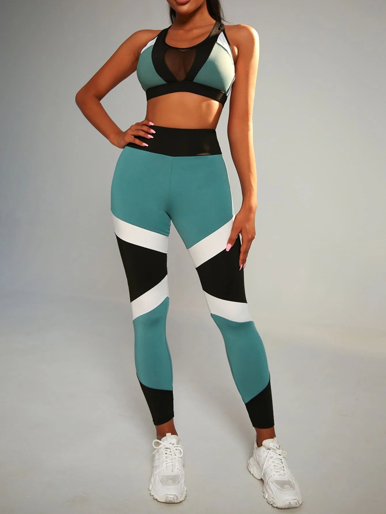 Stay Stylish and Active with Emamaco Activewear Set!