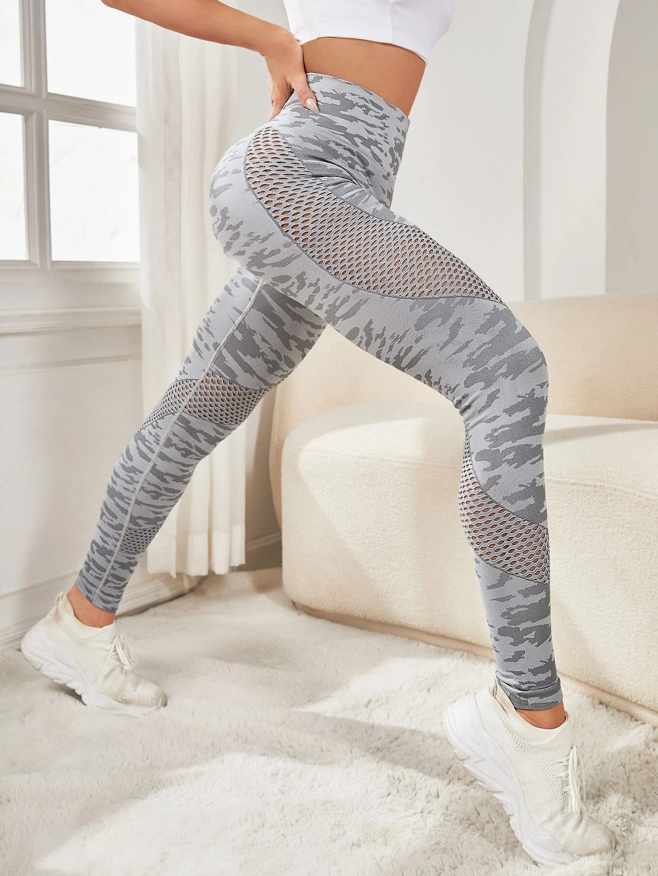Lux Bold Camo Print Leggings in ARMGRN | Reebok Official Portugal